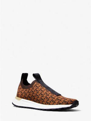 Dámské Slip On Tenisky Michael Kors Bodie Logo Jacquard Hnědé | 415039-SBK